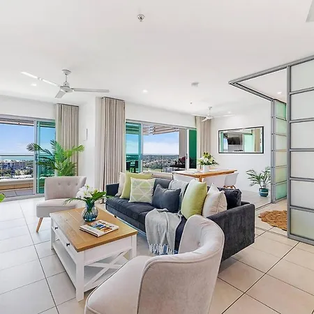 Crystal Waterfront - A Panoramic Balcony Haven Apartment Darwin Exterior photo
