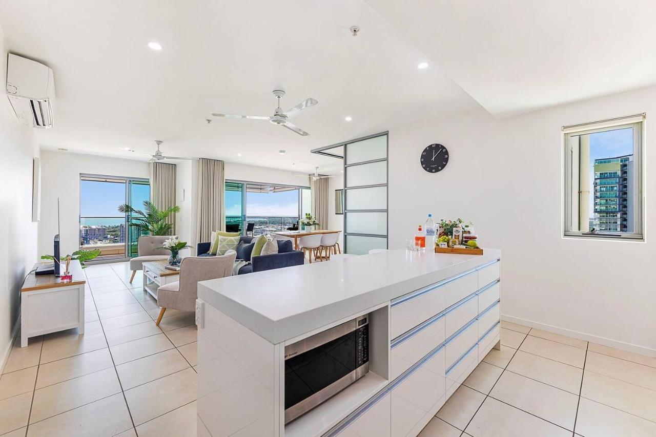 Crystal Waterfront - A Panoramic Balcony Haven Darwin