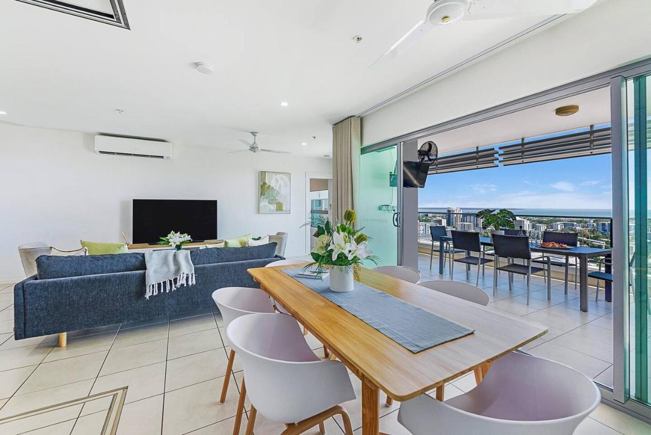 Crystal Waterfront - A Panoramic Balcony Haven Darwin